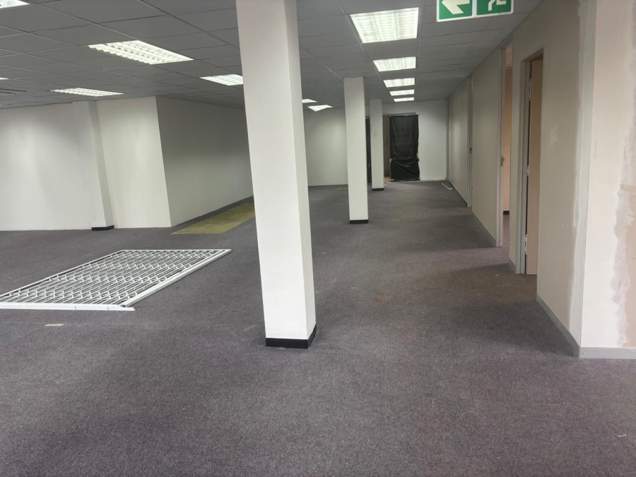 To Let Commercial Property for Rent in Rosendal Western Cape